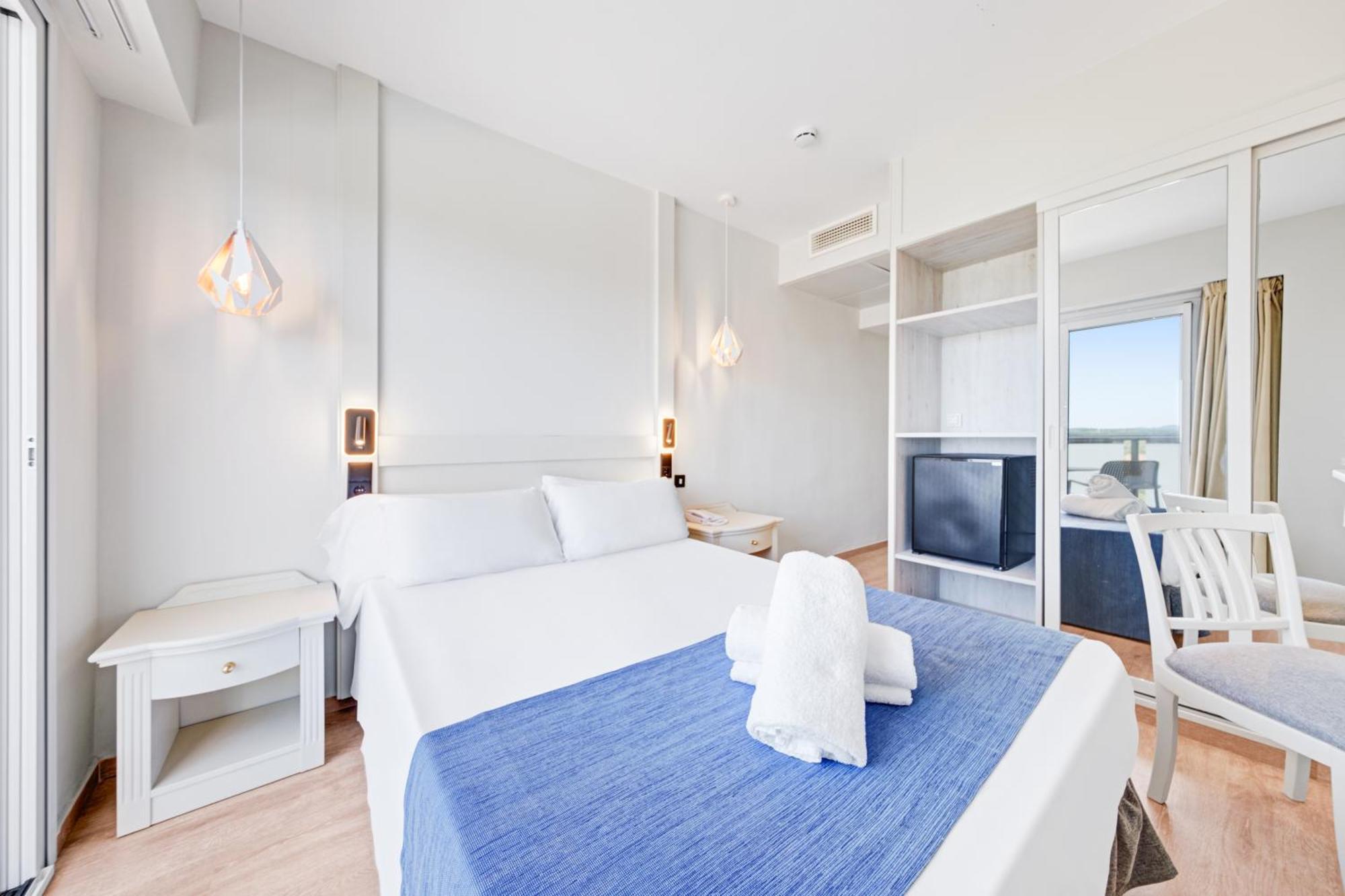 Hotel Ankaa - Adults Only Порто Кристо Стая снимка