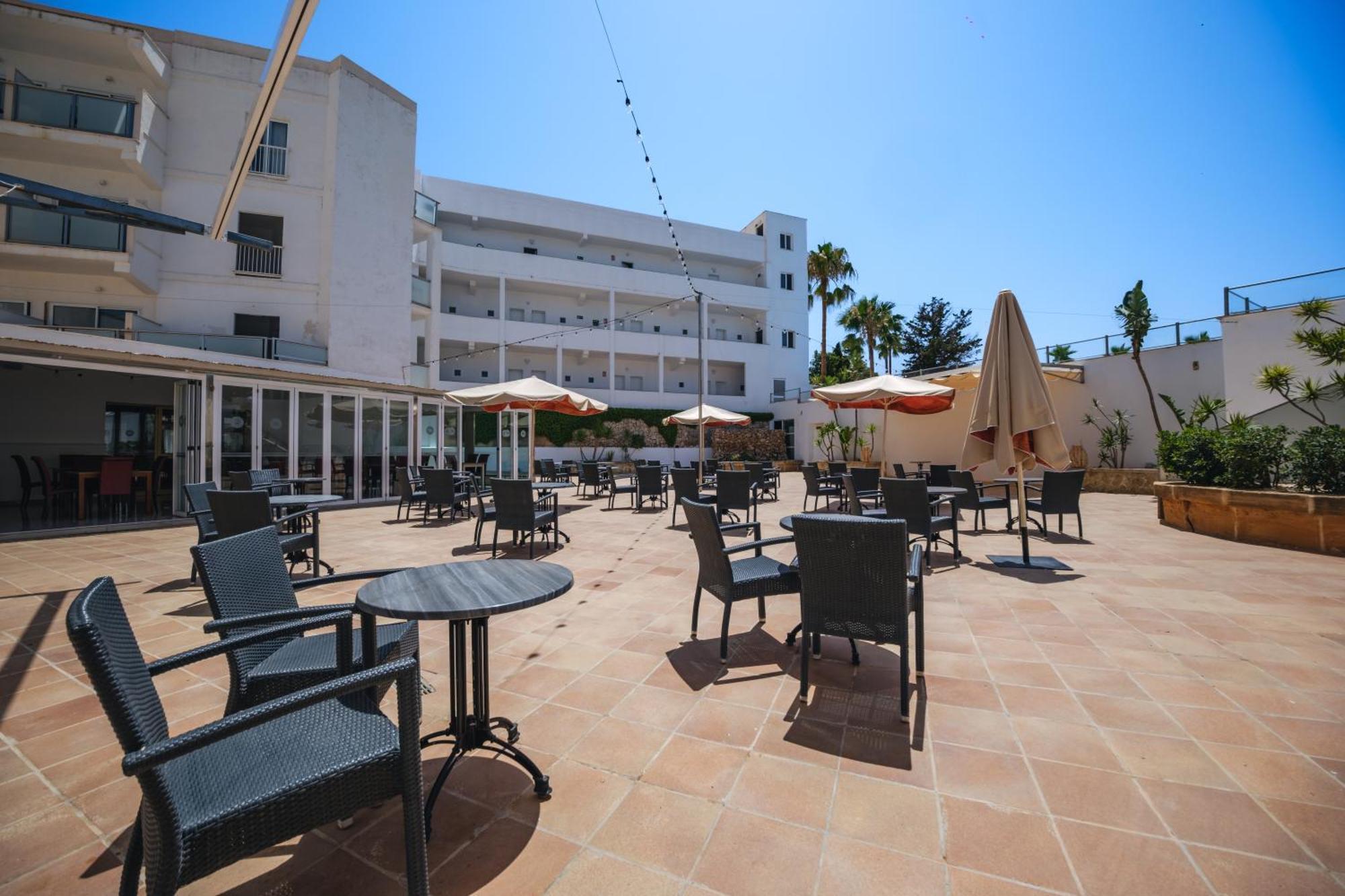 Hotel Ankaa - Adults Only Порто Кристо Екстериор снимка