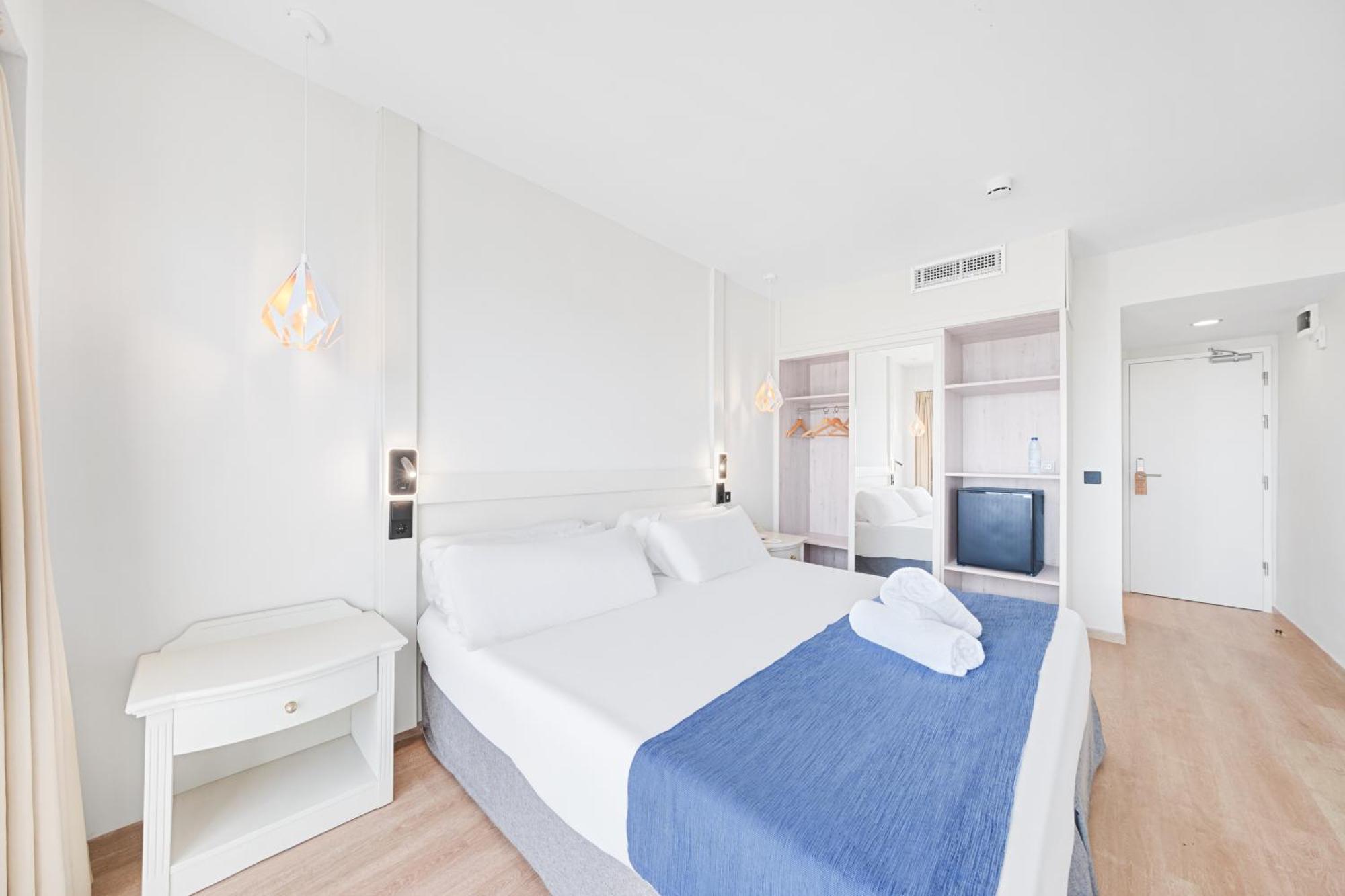 Hotel Ankaa - Adults Only Порто Кристо Стая снимка
