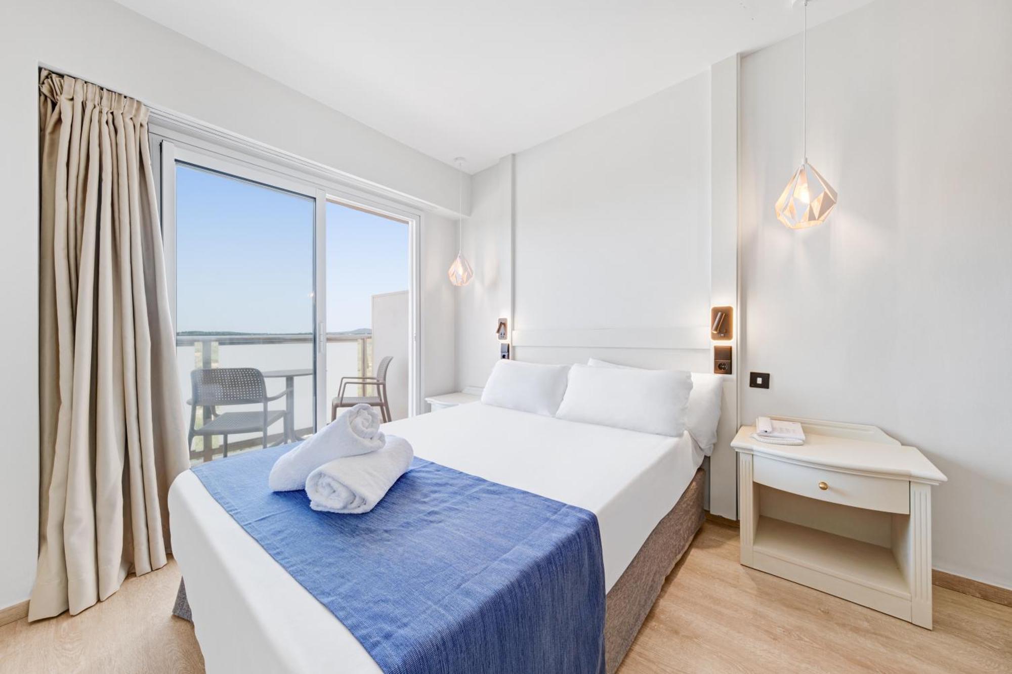Hotel Ankaa - Adults Only Порто Кристо Стая снимка